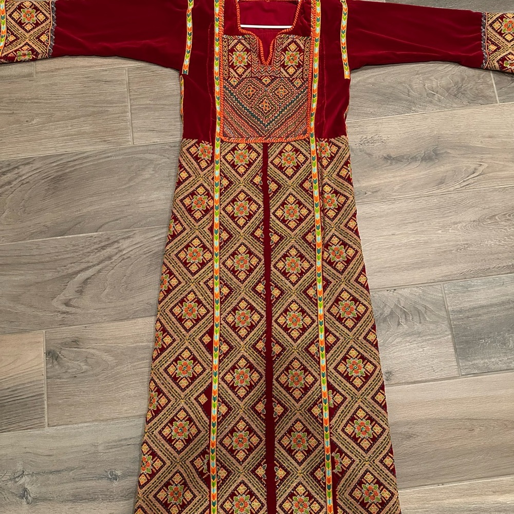 Palestinian Hand Made Malika Thobe